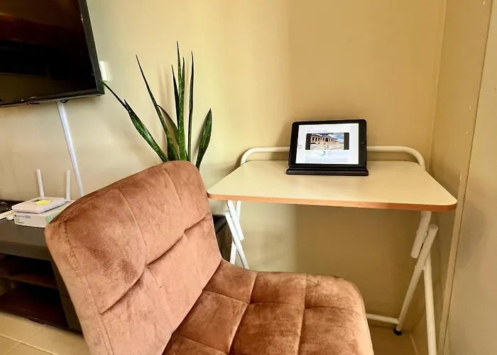 Aparthotel Cozy In It Park 4*